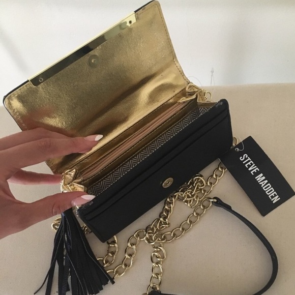 Steve Madden Handbags - Small Purse with Gold Chain and Tassel Steve Madden Handbags - Small Purse with Gold Chain and Tassel